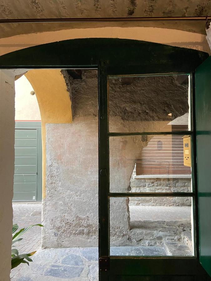 La Casa Nei Vicoli: In Centro A Due Passi Dal Lago Mandello del Lario Ngoại thất bức ảnh
